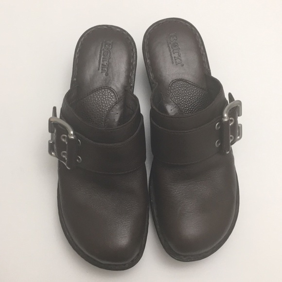 Born Clogs (2 pairs bundle) - Picture 2 of 6